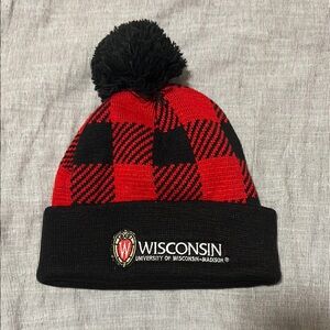 3/$10 🏷️ UW-Madison Red and Black Winter Hat